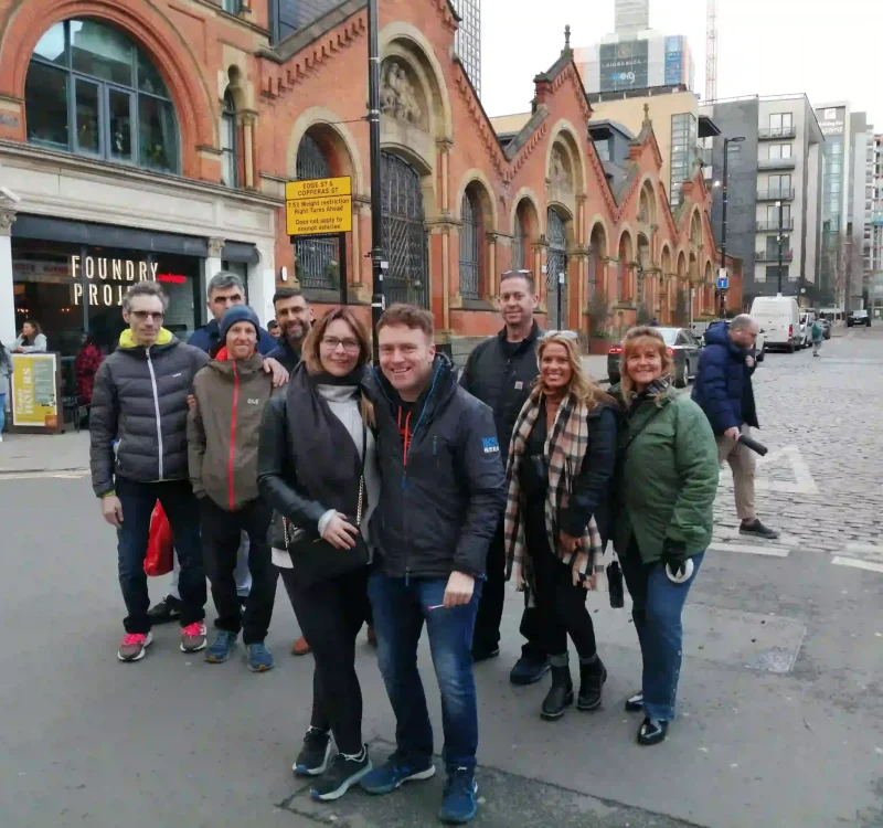 free-walking-tour-manchester-tourists-scaled.webp free-walking-tour-manchester-tourists-scaled.webp