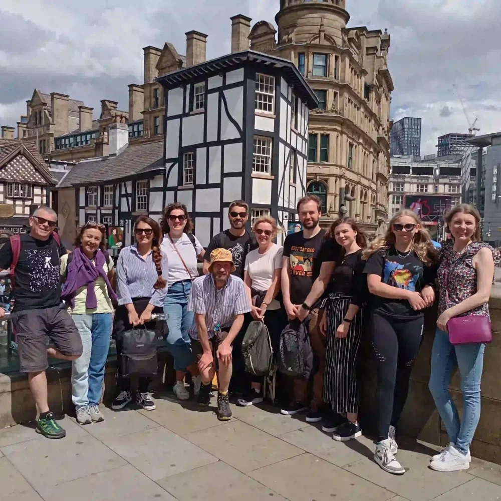 sunday-group-walking-tour-manchester-scaled.webp sunday-group-walking-tour-manchester-scaled.webp